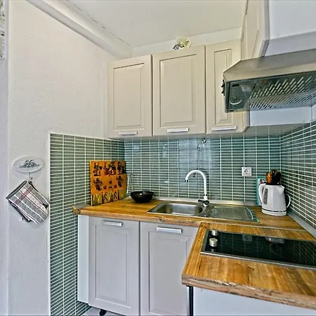 Apartamento Ivanera 2+1 Postira
